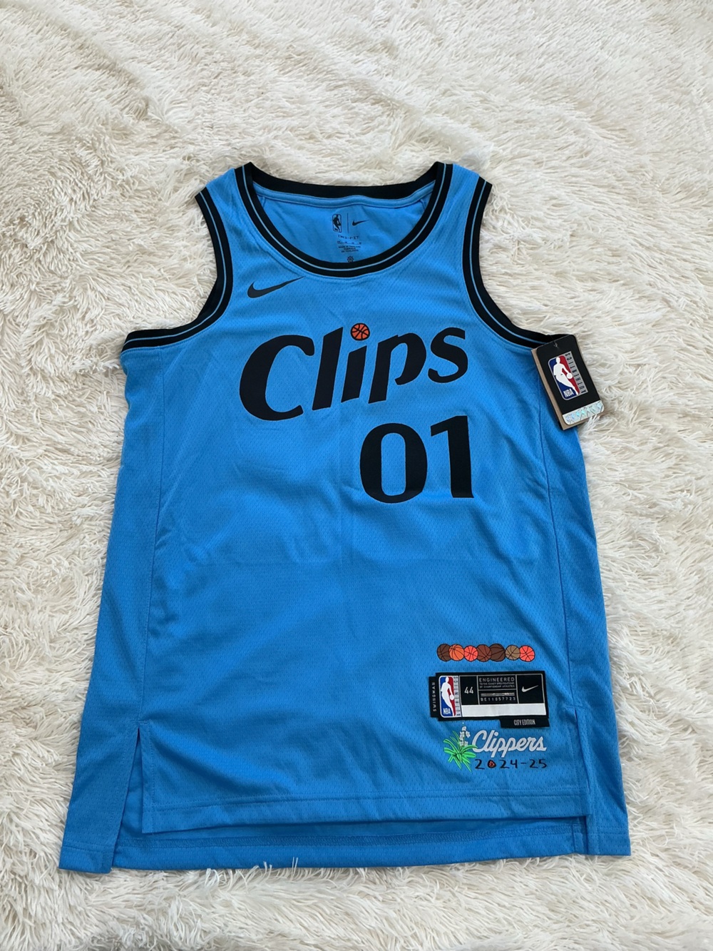 Clippers City Edition Jersey #01 Coinbase Size M 44 NWT